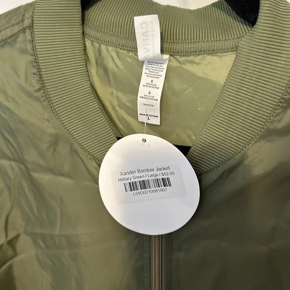 Nwt Olive bomber jacket - Picture 3 of 3